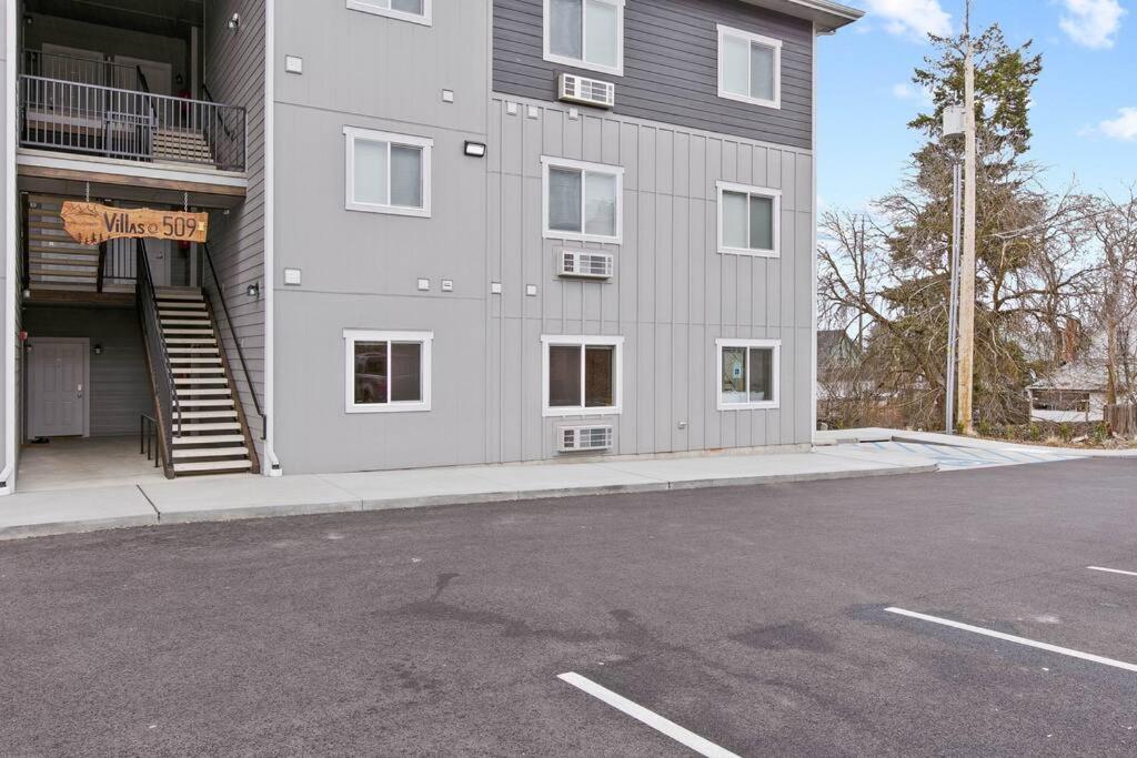 Full Ada Unit - 2 Bed 2 Bath Unit Near Downtown Apartment Spokane Exterior photo